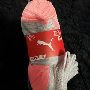 Girls Puma socks new with tags